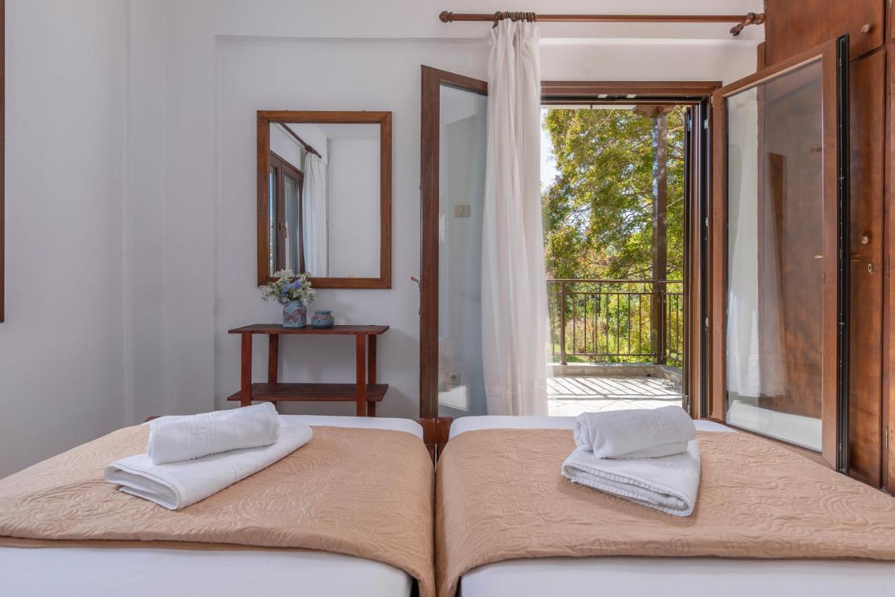 Apartamento Blooming Memories Vourvourou Exterior foto