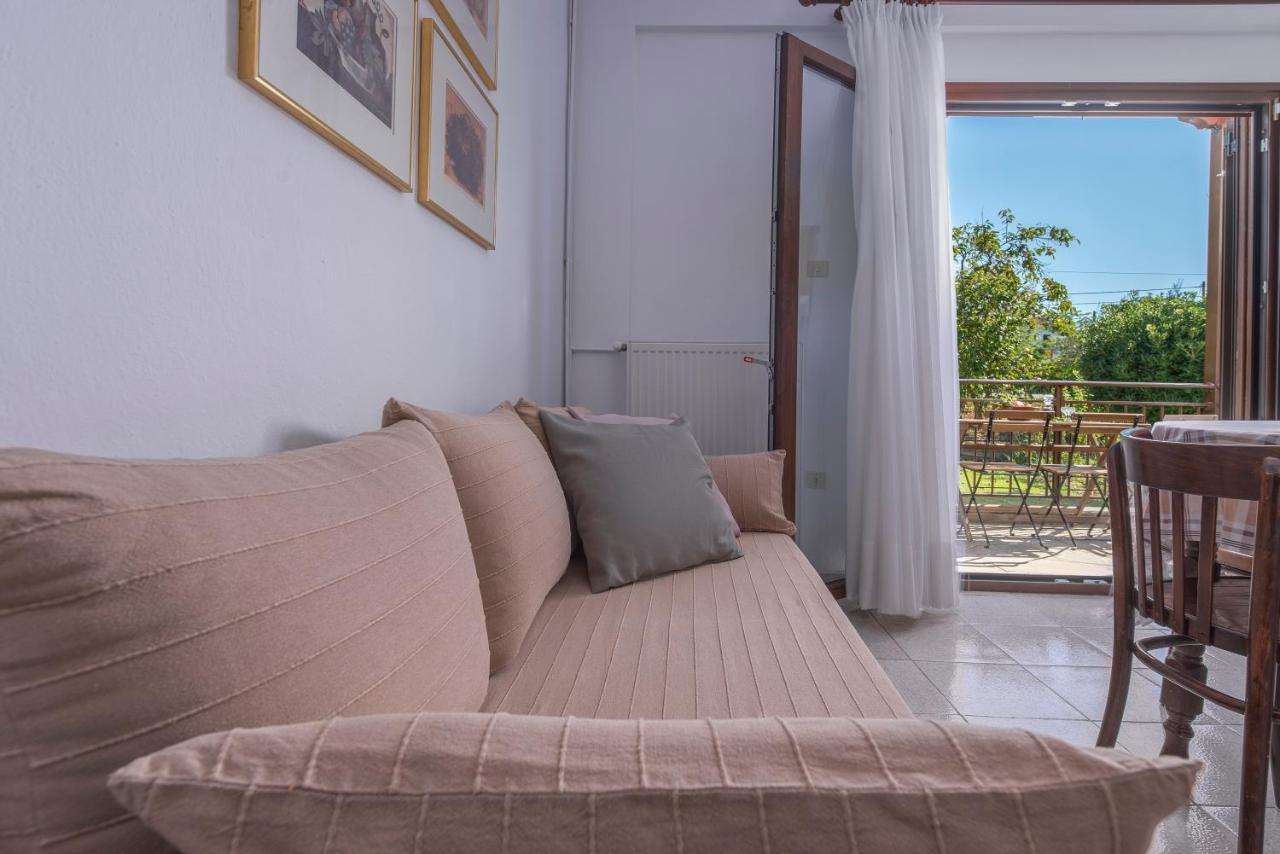 Apartamento Blooming Memories Vourvourou Exterior foto