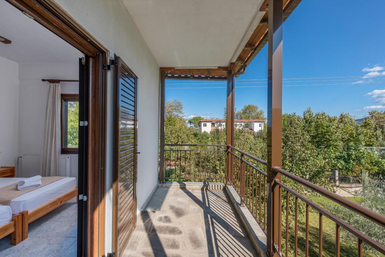 Apartamento Blooming Memories Vourvourou Exterior foto